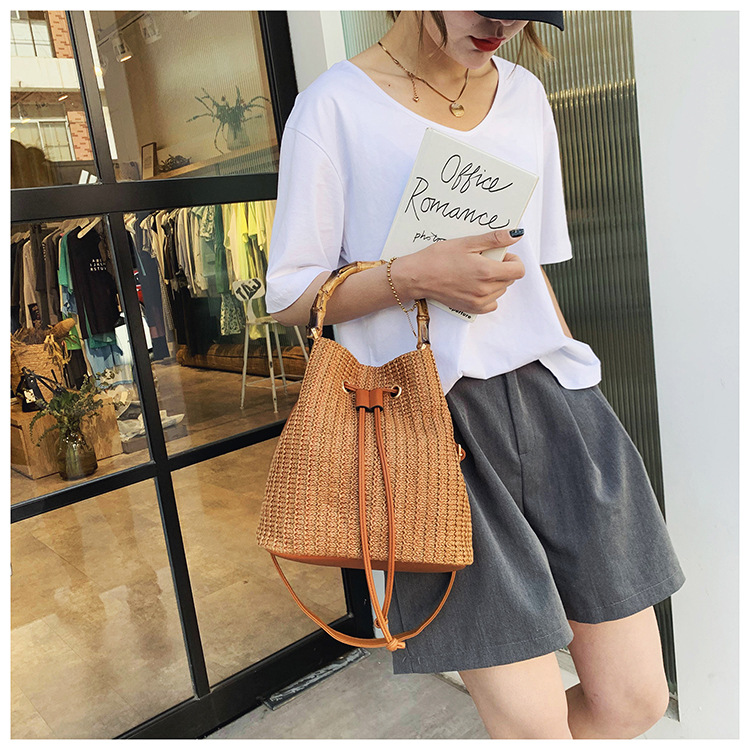 Women's Medium Spring&summer Straw Vacation Shoulder Bag Handbag Straw Bag display picture 3