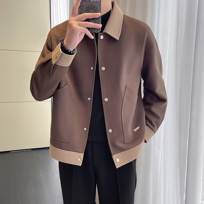 Hochwertige koreanische Version mit kontrastierendem Kragen für Herren-Herbst-Winter-Oberteile, leichter reifer Stil, Farbblockierung, lässig und_voghion.com