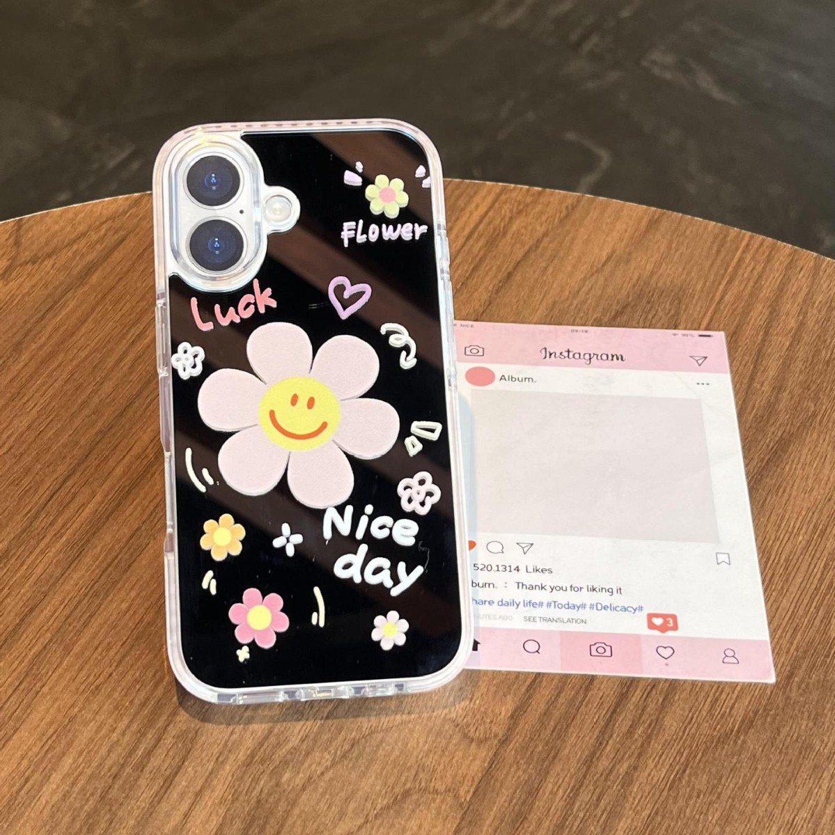 Verano pantalla completa pequeña flor pequeña espejo inglés adecuado para Apple 16ProMax funda para teléfono móvil 15/14 New 15Pro Mujer 13