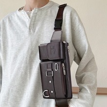 男包时尚运动腰包多功能斜挎包个性骑行胸包大容量PVC手机收纳包