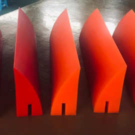 加工聚氨酯刮胶输送带刮泥板V型清扫器刀片聚氨酯不锈钢刮刀