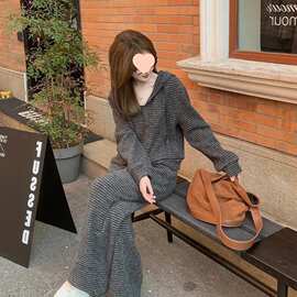 春秋季新款休闲气质条纹套装女连帽开衫外套休闲阔腿裤两件套