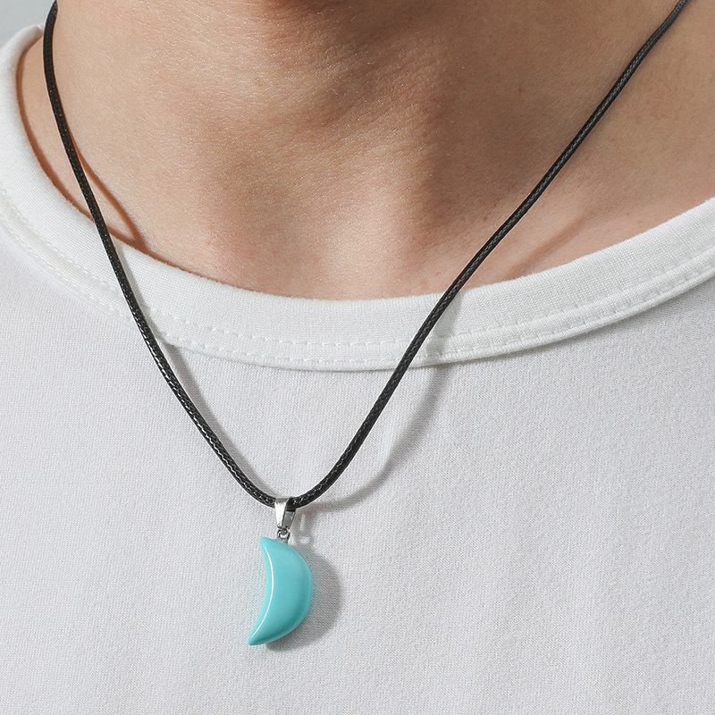 Personalized Retro Turquoise Moon Pendant Simple Graceful Men's And Women's Necklace Cross-border E-commerce One Piece Dropshipping display picture 8