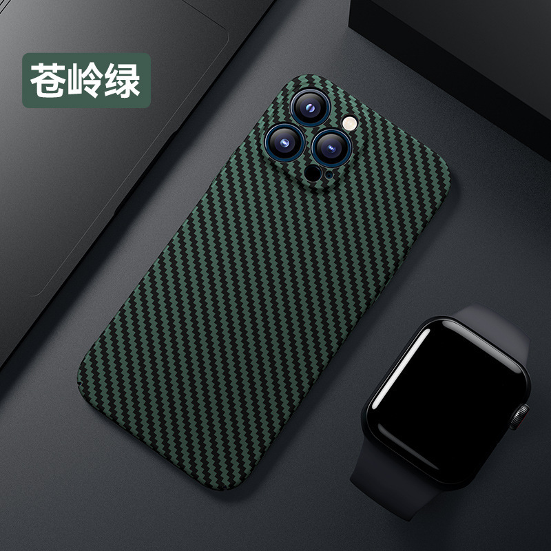 iPhone17ProMax、Apple14、カーボンファイバーパターンの新作耐衝撃ケース、15pro保護カバーに適用|undefined