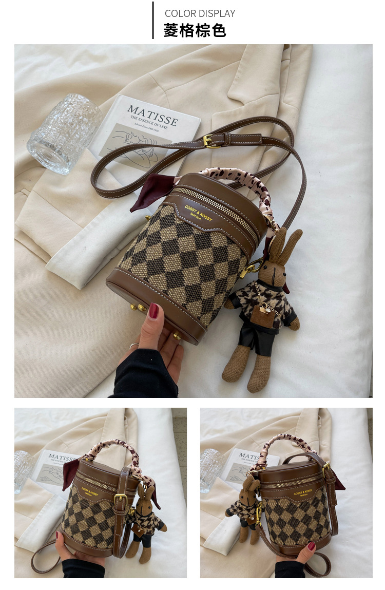 Einfache und modische rhombische Handtasche neue SchulterHandytasche Koreanische Version Bucket Bagpicture6