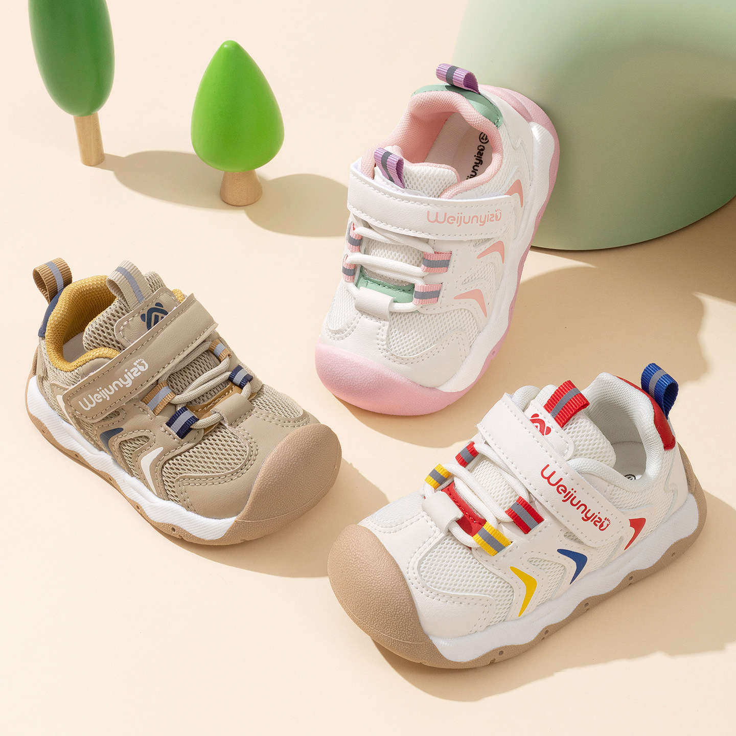 2025 New Spring and Autumn Boys' Toddler Shoes, Breathable Running Shoes, Soft Sole, Non-Slip Girls' Baby Sports Shoes, Breathable and Non-Slip