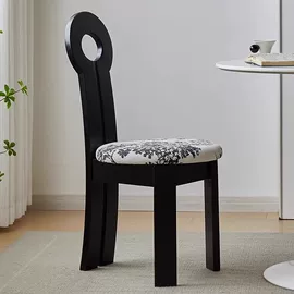 实木床;桌类、茶几;餐边柜