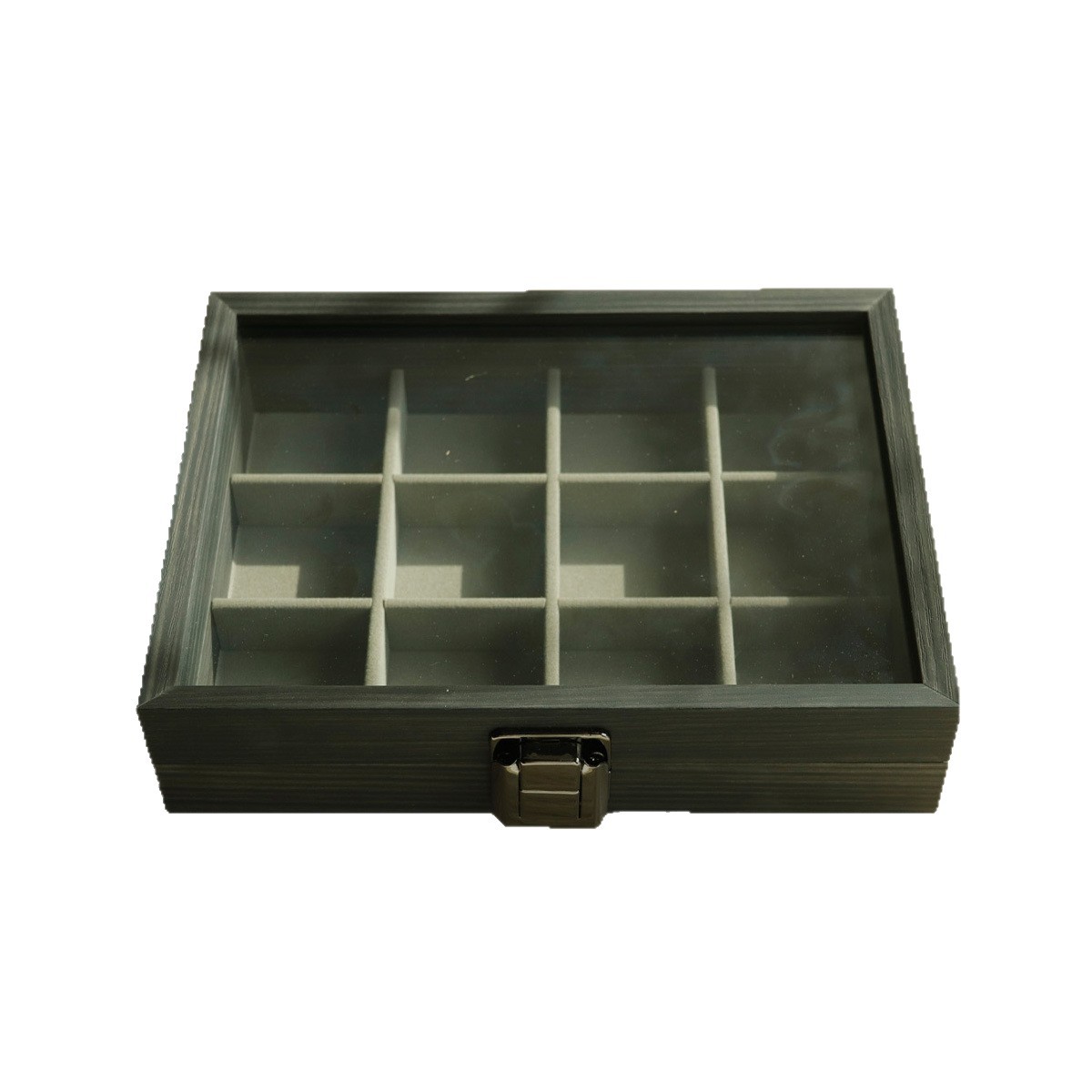 ��̴ľ�Ʋ����촰24�����κ����׶���չʾ���ɷ����鱦��С����Ʒ