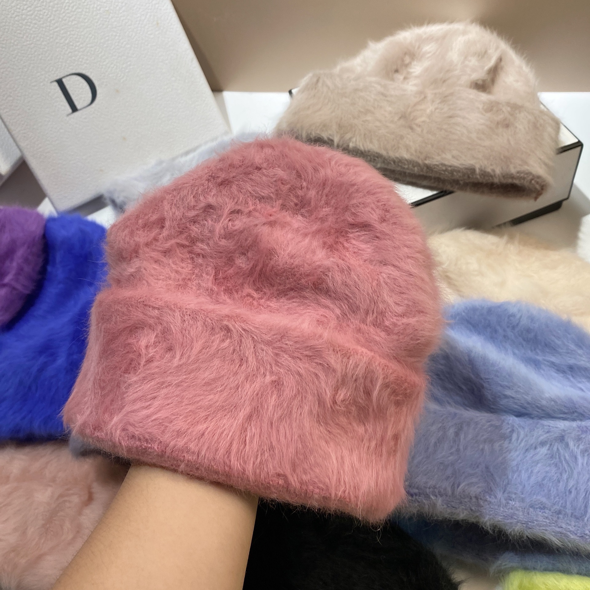 Koreansk plys-hat med to iført pandebånd til varme i efteråret og vinteren, Angora-kaninhår-hat, moderigtigt og_voghion.com