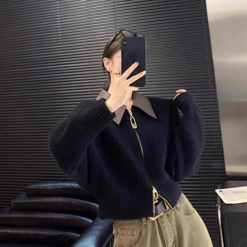 ヨーロッパの高級感のあるPOLOの襟はニットのカーディガンのダブルファスナーをつなぎ合わせます。|undefined