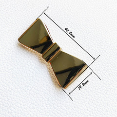 Wholesale clothing hardware accessories alloy bowknot fasteners metal badge hardware bowknot clasps