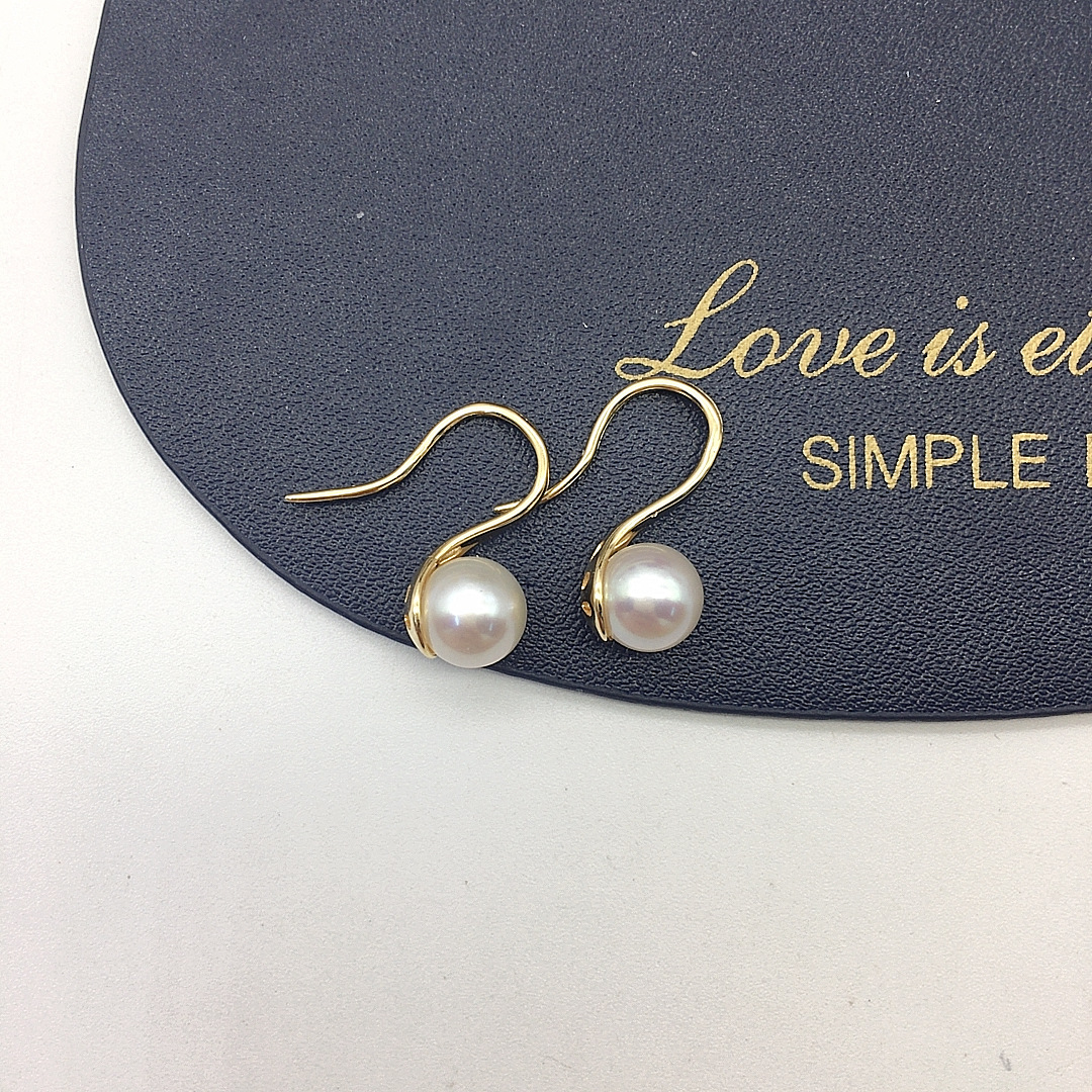23g Weight 925 Sterling Silver Ear Needle Material Ear hook Classification 1 Pair Quantity Daily Occasion Freshwater Pearl Material Geometric Pattern Women's Gender Simple Style Style 1 Pair Freshwater Pearl Freshwater Pearl Earrings Geometric Ear Hook 23