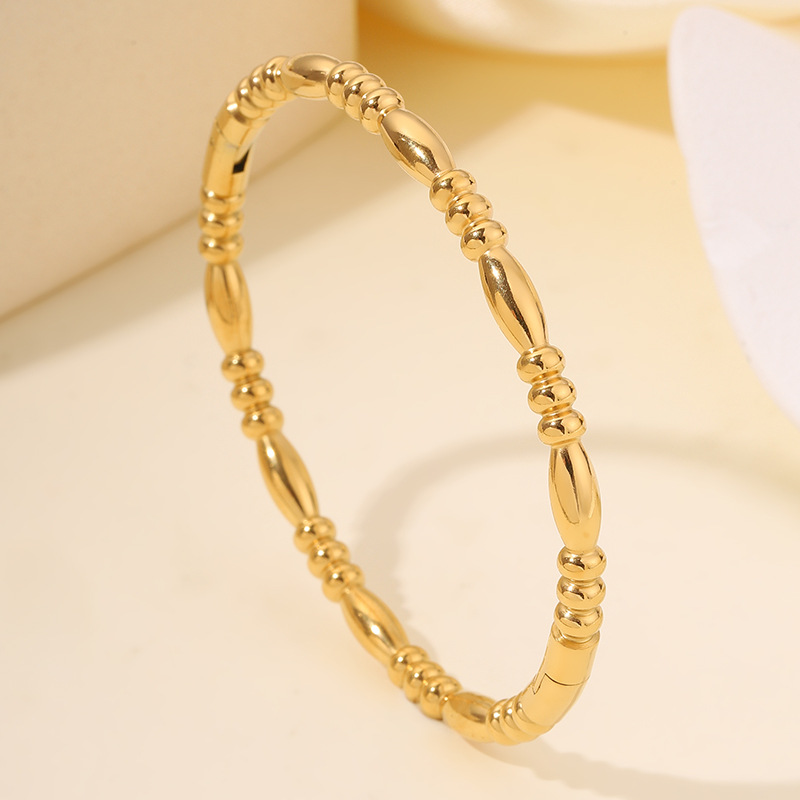 Pulsera de Acero de Titanio, Moda Transfronteriza, Pulsera Europea y Americana con Diseño de Estrellas, Pulsera Redonda con Diamantes Completos para Mujer, Pulsera de Acero Inoxidable para Parejas