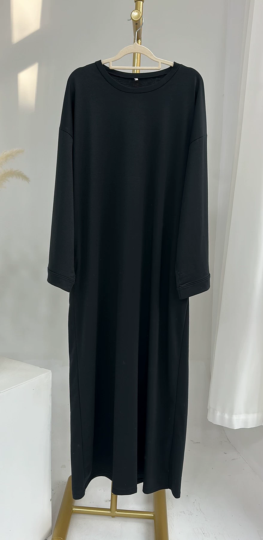 Loriya2024 Скорость на Дубай Дубай Ближний Восток Türkiye Dubai Непрозрачный цвет Sweat Dress LR737