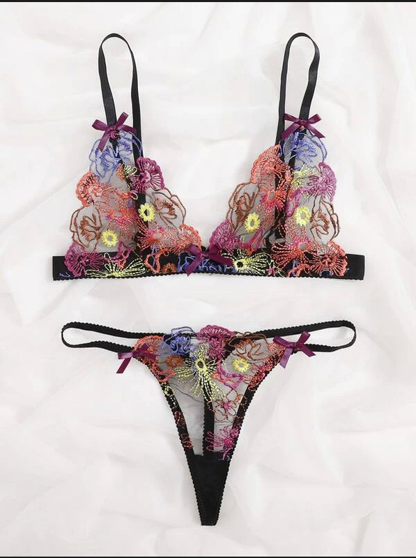 Sexy underwear European and American women's mesh embroidery pattern nice sexy three-point T-type suit Sexy underwear European and American women's mesh embroidery pattern nice sexy three-point T-type suit