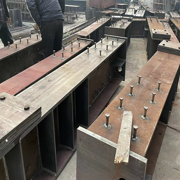 Procesamiento profesional de paneles de aluminio, bridas, bloques sísmicos, vigas de acero, piezas incrustadas de puentes