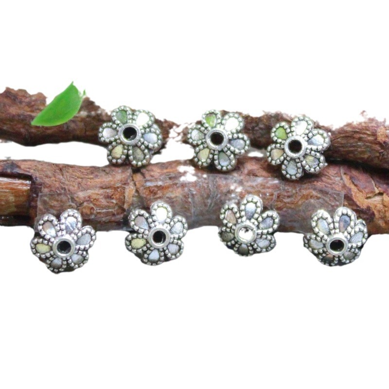 small retro bracelet flower-shaped