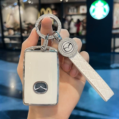 1.5L/2.0L Classy, Car key bag - type-c-three-button-white-key-cover-diamond-ring-car-logo-leather-buckle