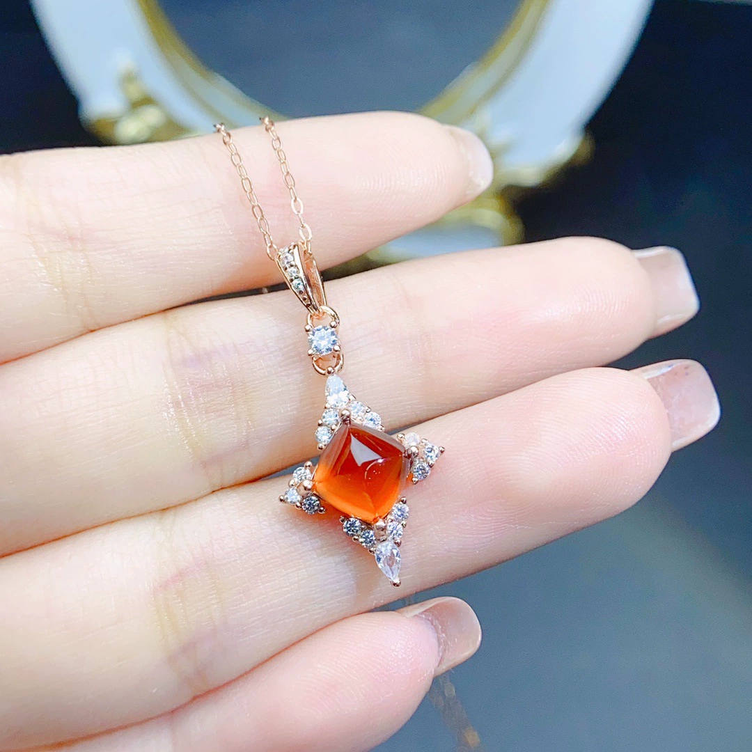 Новый натуральный подвеска Fanta S925 Серебряный инкрустированный основной камень 7*7 мм