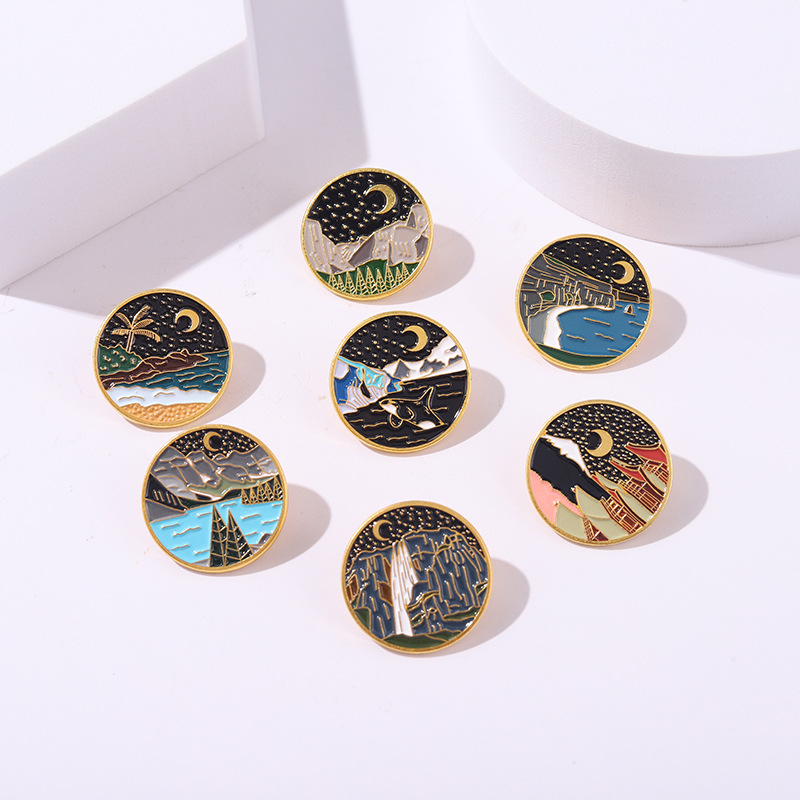 Cartoon Moon Stars Mountains Rivers Series Alloy Brooch display picture 2