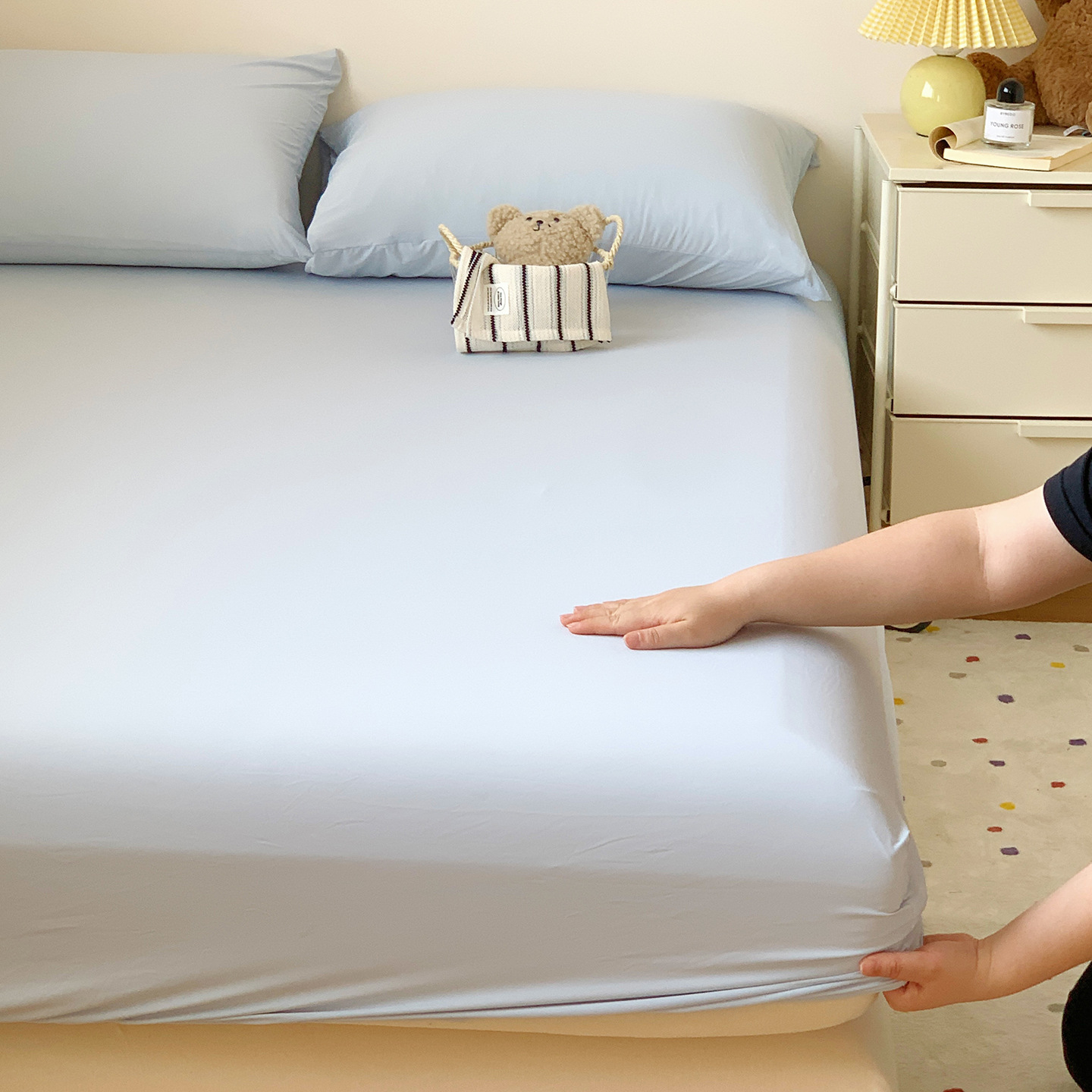 Una clase de primavera y verano, sábana de goma, sábana de hielo, cubierta protectora de colchón, funda de asiento, sábana de goma fría, juego de tres piezas