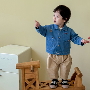 Children's Cartoon Denim Jacket 2025 New Autumn Boys' Embroidered Squirrel Denim Coat Baby Fashionable Autumn Outfit Trend
