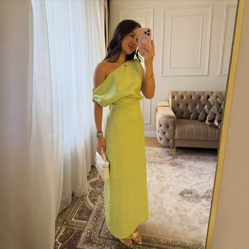 2026 European and American Cross-Border New Hot-Selling High-End Cotton-Linen Skin-Friendly Breathable Off-Shoulder Waist-Cinching Slimming Elegant Vacation Long Dress