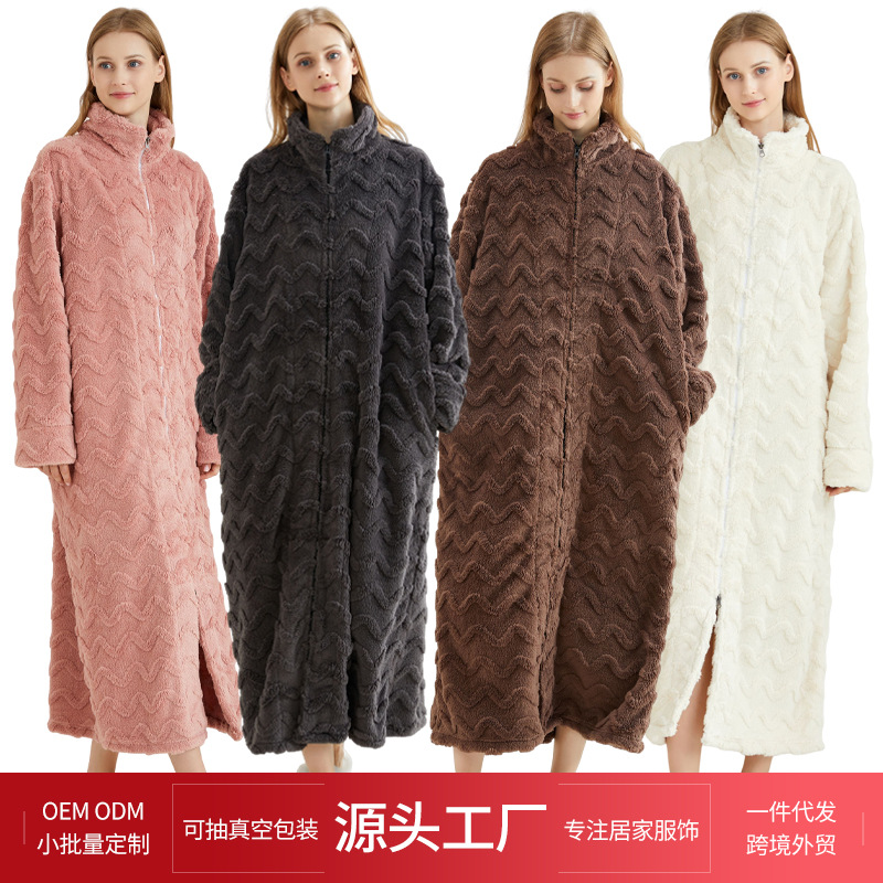 2024 new winter plus size Europe and the United States long flannel bathrobe women cross-border foreign trade lazy robe pajamas