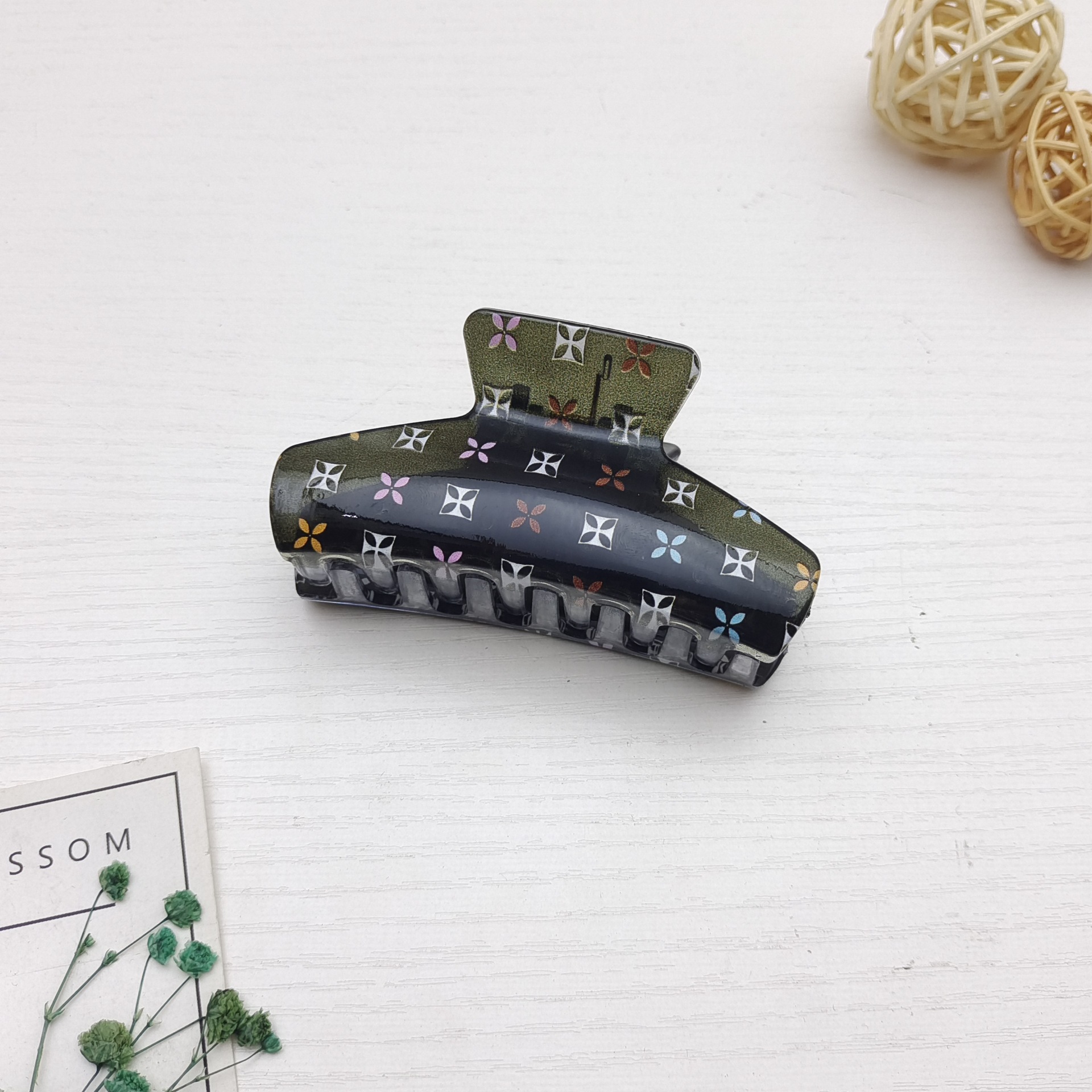 ddfc54668c24384ebce45ba4b3d1f8