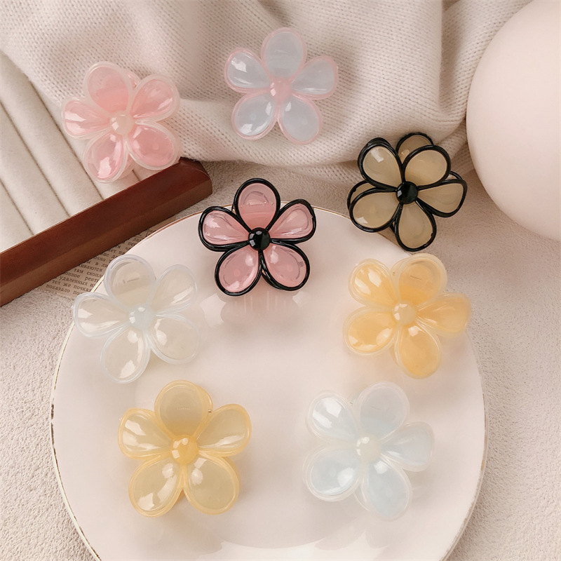Advanced Sense Small Flower Agarre Female Cream Jelly Colisión Horquilla Horquilla Horquilla Tocado en la parte posterior de la cabeza