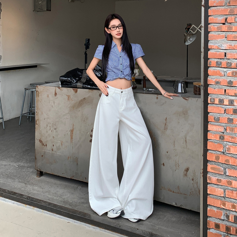 American-Style White Wide-Leg Jeans for Women, 2026 Spring/Summer New High-Waisted Slimming Loose Drapey Floor-Length Casual Pants American-Style White Wide-Leg Jeans for Women, 2026 Spring/Summer New High-Waisted Slimming Loose Drapey Floor-Length Casual Pants
