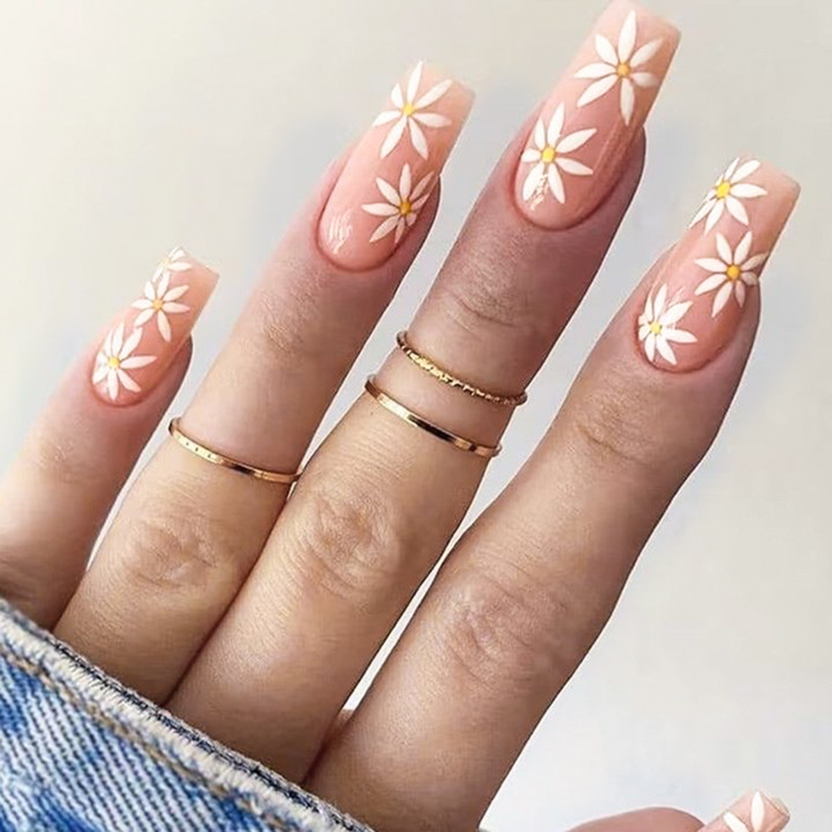 Uñas postizas de estilo francés populares transfronterizas, parches de uñas postizas largas, uñas postizas desmontables terminadas de fábrica.