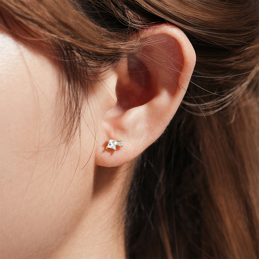 2g Weight Zircon Inlay Material Ear Studs Classification 1 Piece Quantity Daily Occasion 925 Sterling Silver Material Geometric Pattern Women's Gender Plating Design Simple Style Style 1 Piece Ear Cartilage Rings & Studs Simple Style Geometric 925 Sterling Silver Plating Zircon 28