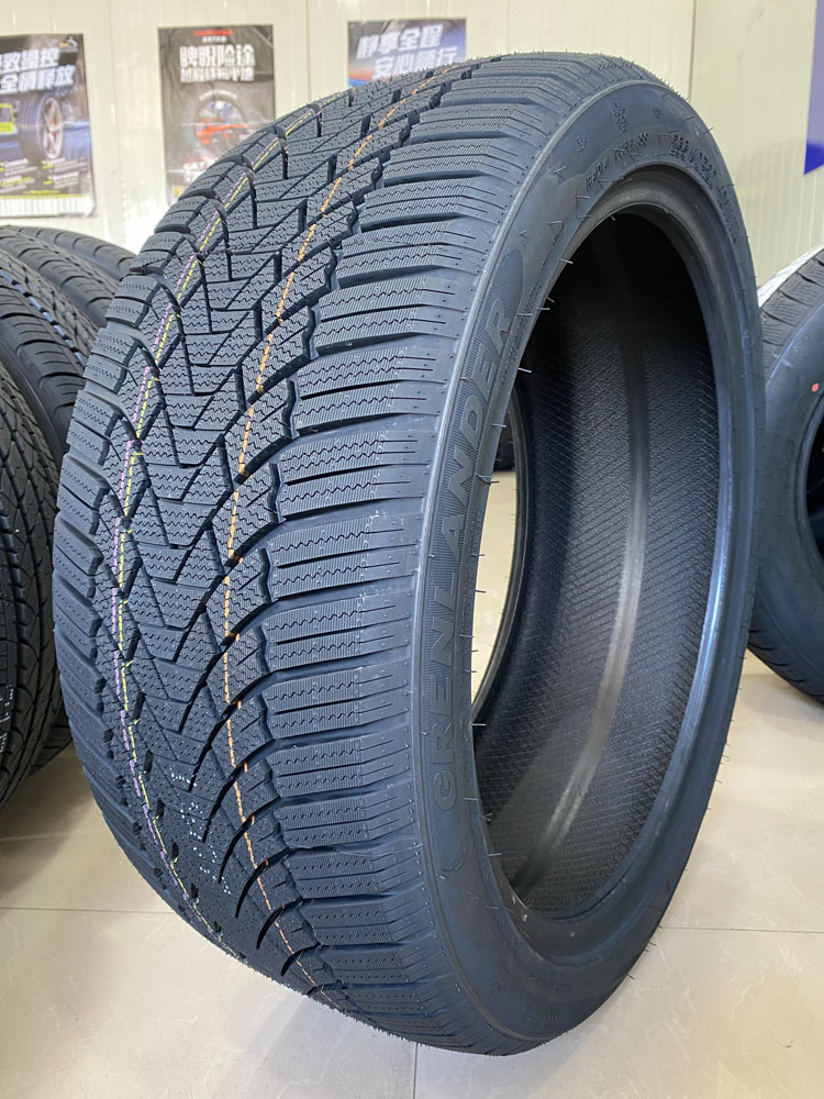 Snow Tires 18inch205 215 225 235 245 255 265/45 50 55 60 65R17R 18inch