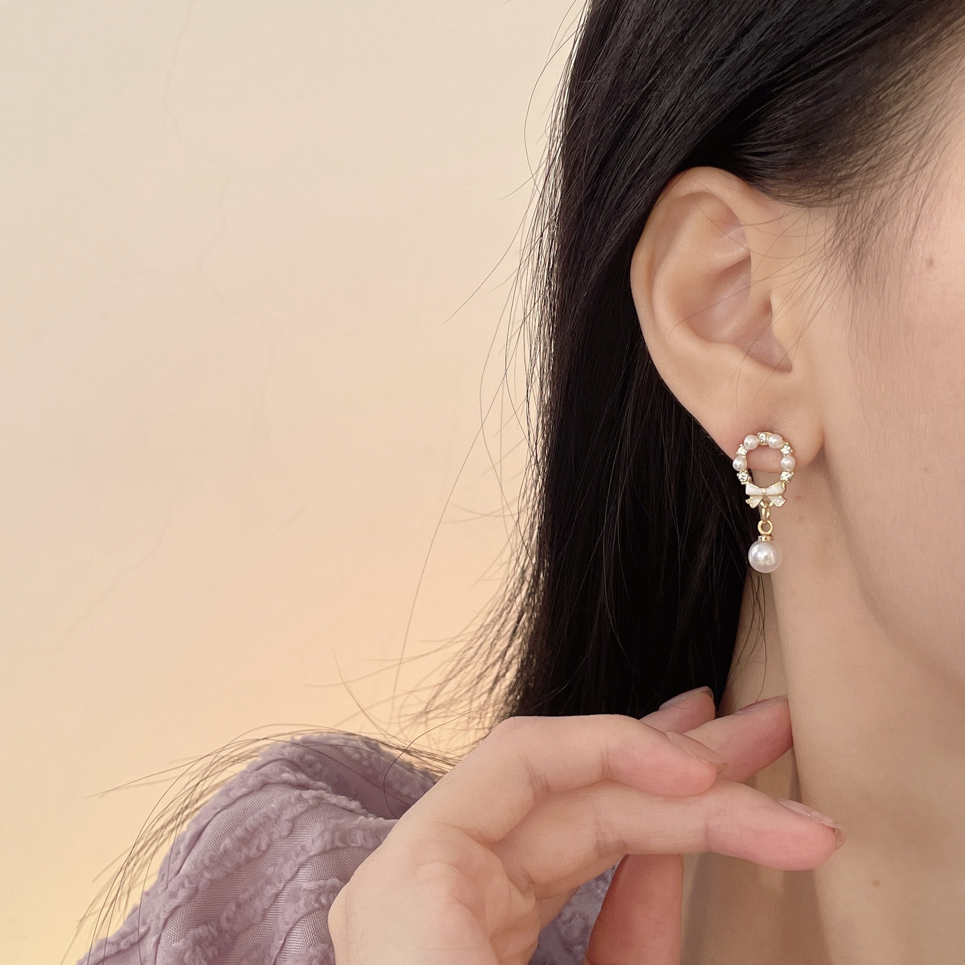 Pärl- och rosettörhängen med 925 silverstift_voghion.com