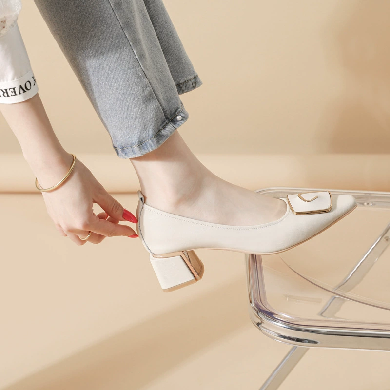 A333-2 Кожаные туфли на массивном каблуке с квадратным носком, женские весенне-осенние туфли на мелком каблуке, новинка 2022, молочные туфли на высоком каблуке, мягкая кожа