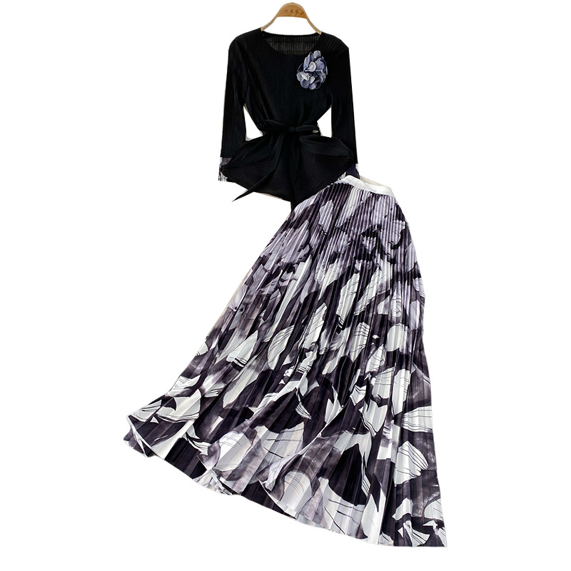 Floral Top And Printed Pleated Skirt Set Women's Stylish 3D Design High Waisted Slimming Irregular Waist Top Skirt Ensemble_ecoleips.com