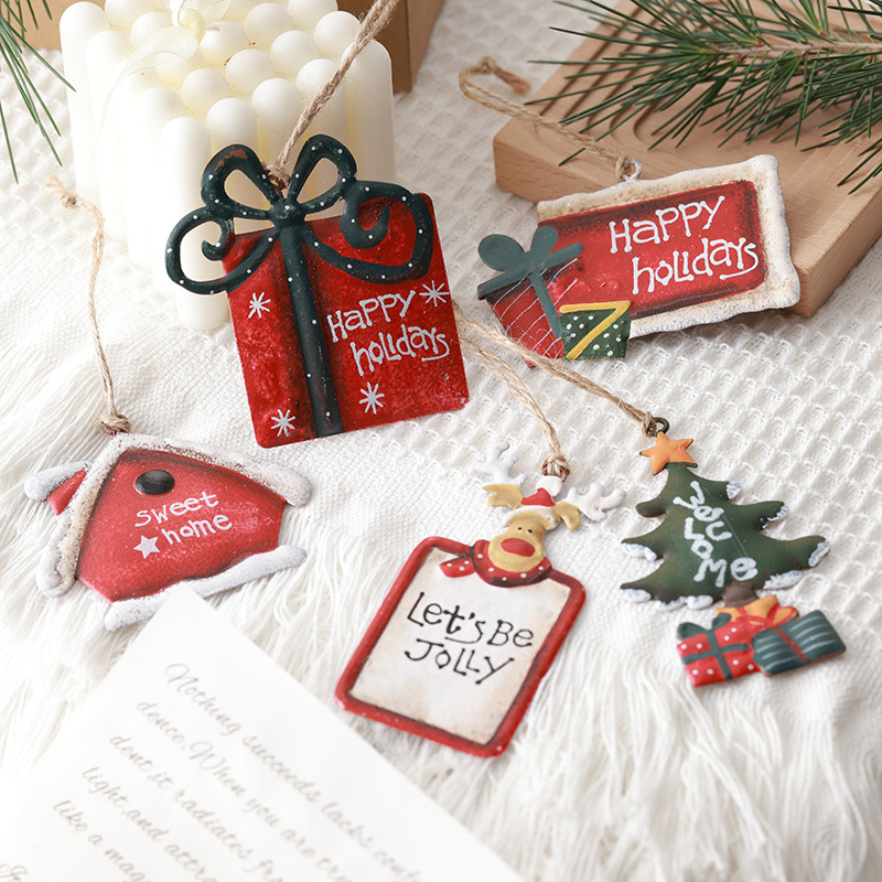 Navidad nórdica calcetines colgantes de hierro forjado hombre de nieve viejo colgantes de hierro forjado casa bolsa de regalo decoración del árbol de Navidad colgantes