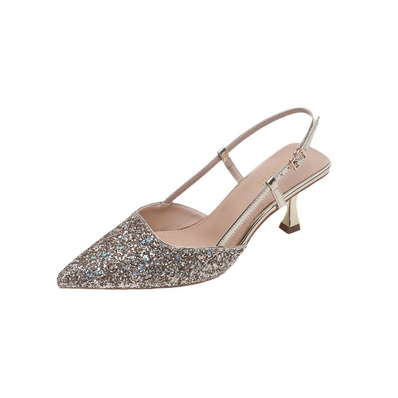 Sexy francés 2024 nueva moda de diamante sandalias de tacones de verano para mujeres tacones agudos de talón medio