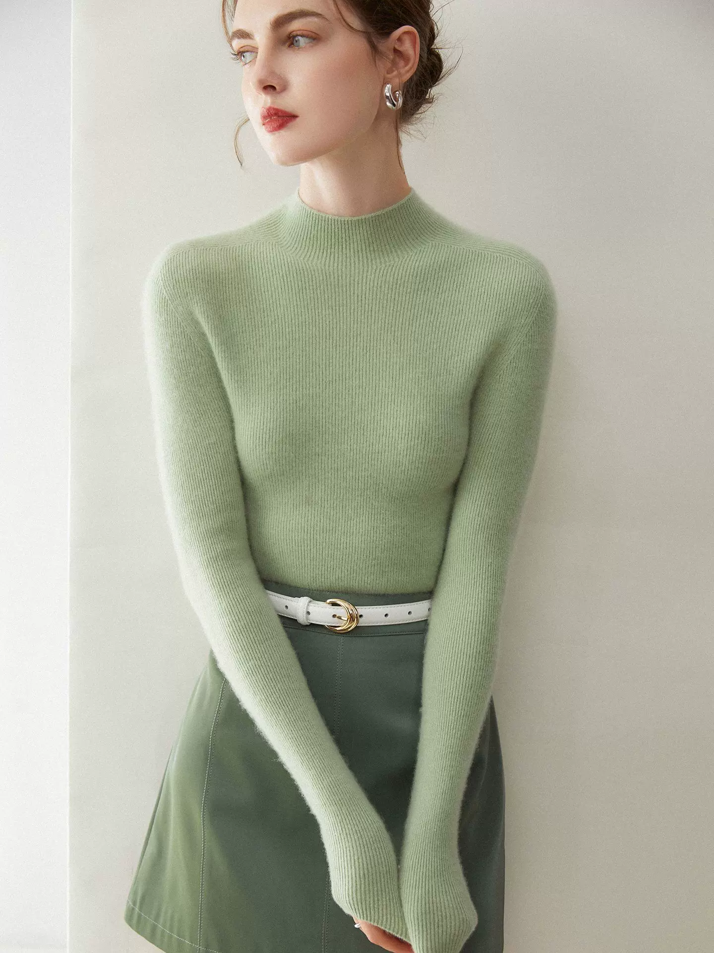 亲肤100%纯山羊绒衫女半高领修身版一线无缝秋冬打底百搭套头毛衣