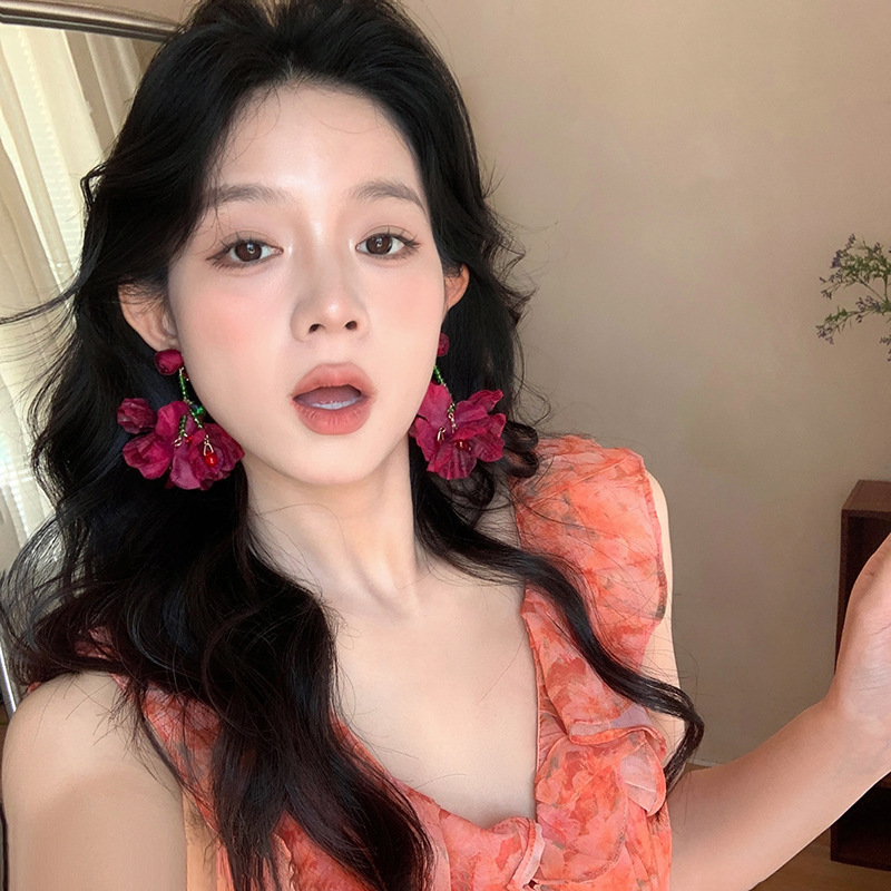 Red rose flower tassel earrings