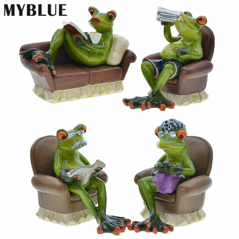 Creative Scandinavian Garden Home Decoration Grandparents Couple Sofa Frog Chastity Doll Resin Ornaments Crafts