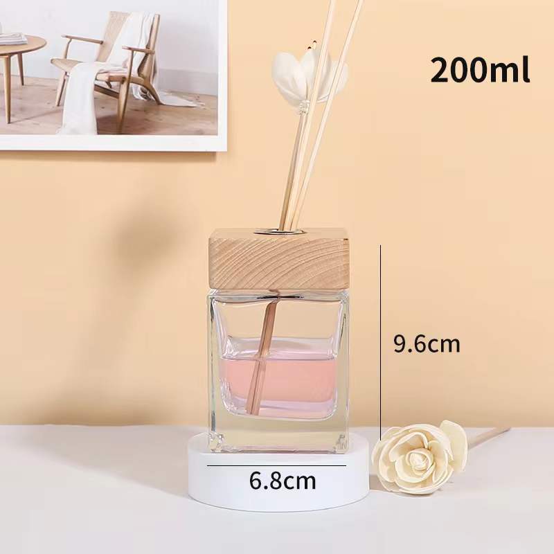 나무 뚜껑이있는 200ml 정사각형 병 New