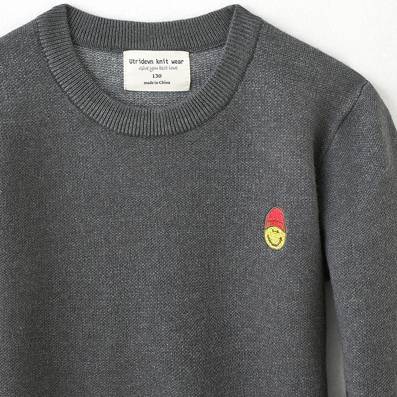 Ropa de otoño e invierno para niños 2022 nuevo suéter de fondo para niños suéter de niño mediano y grande engrosado jacquard abrigo suéter de niño