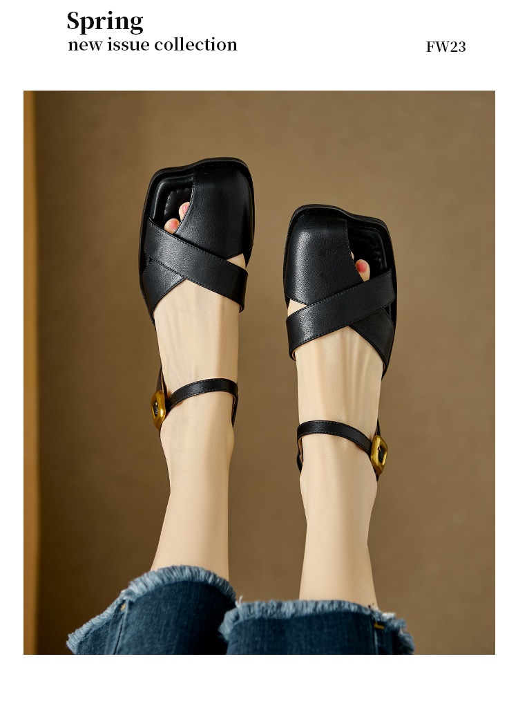 Sandal nữ da bò bít mũi quai ngang đế bằng — Màu nâu chi tiết 12