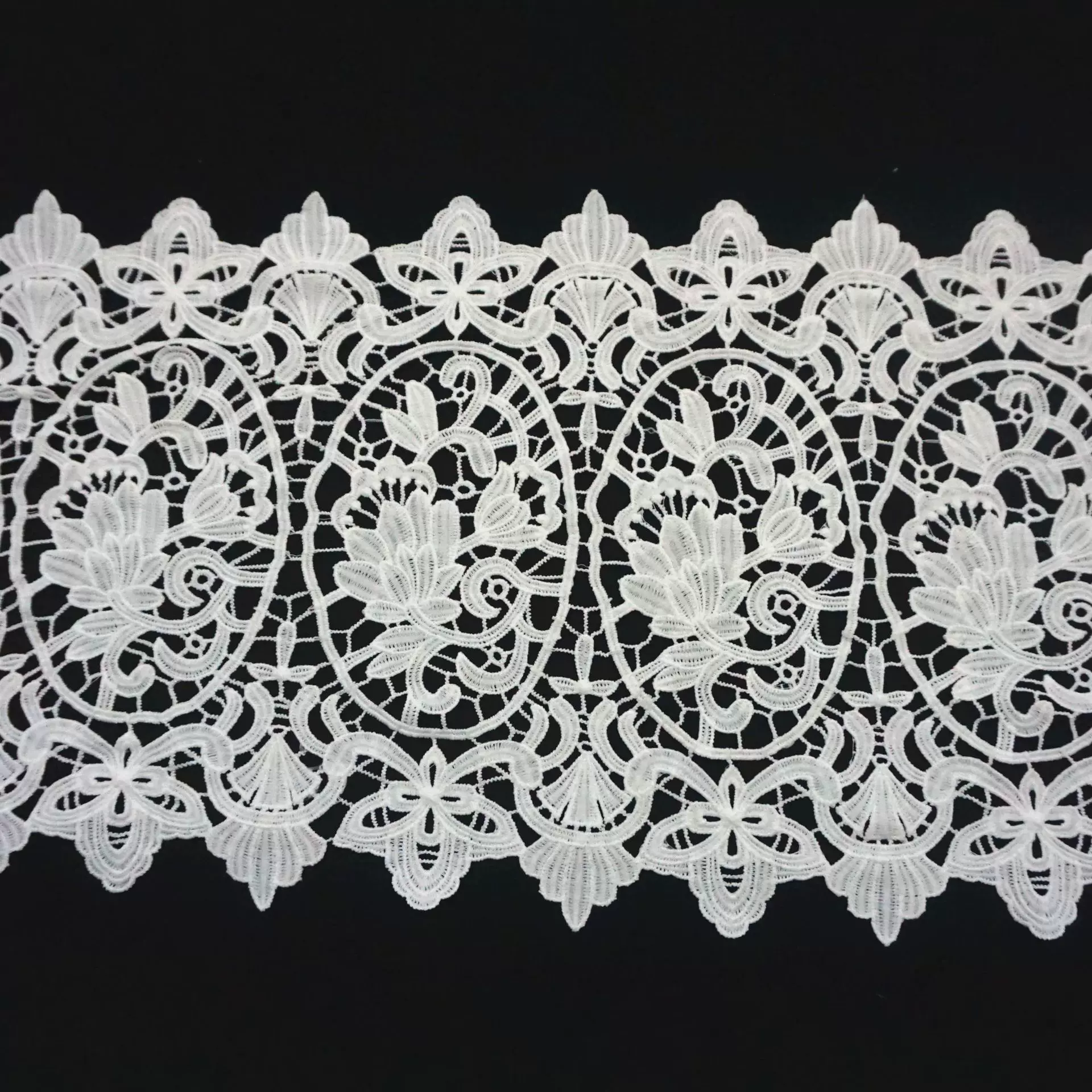 花边工厂 30CM水溶刺绣花边蕾丝花边优质扇形牛奶丝花边波浪花边