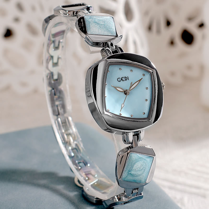 Goldie Creative Niche Irregular Design Diamond Bracelet Watch Women's High-End Exquisite Mother-Of-Pearl Quartz Watch