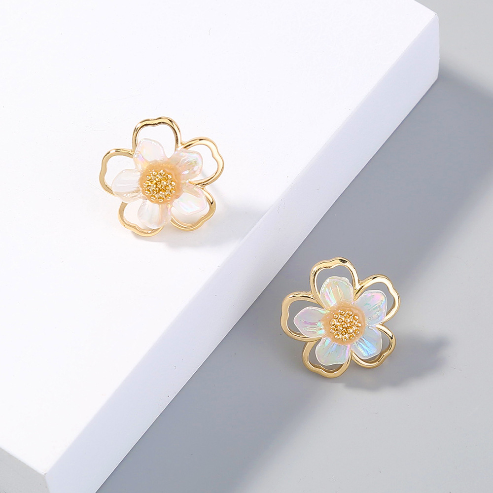 Simple Colorful Petals Flower Earrings display picture 5