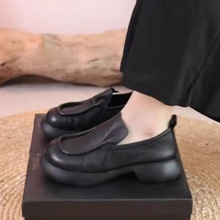 软底妈妈鞋单鞋女舒适厚底中年软皮乐福鞋25秋季新款时尚小皮鞋JX