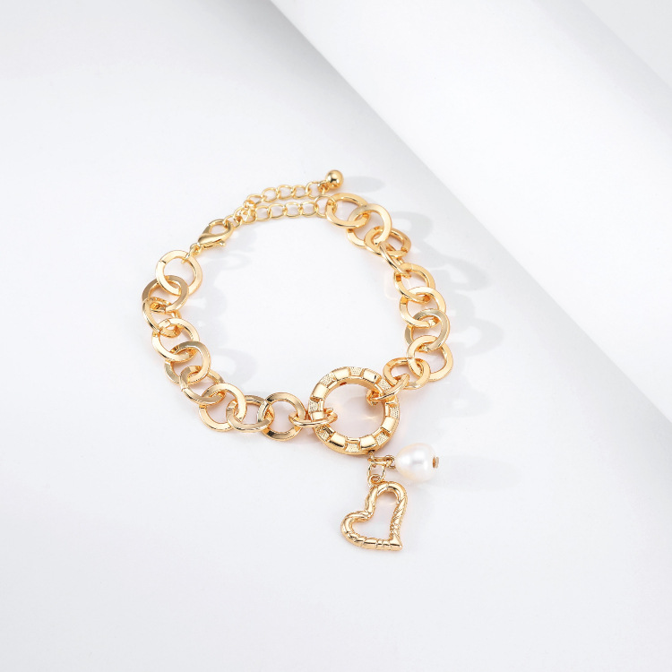 Fashion Heart-shape Pearl Round Chain Bracelet Wholesale display picture 5